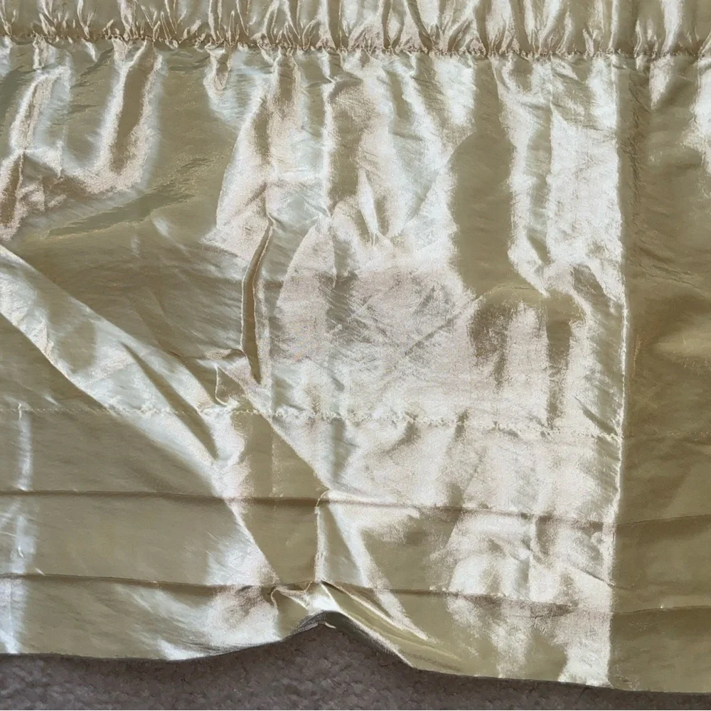 Peri Gold Sheen Textured Tiered Rod Pocket Elegant Window Valance Curtain 52x18
